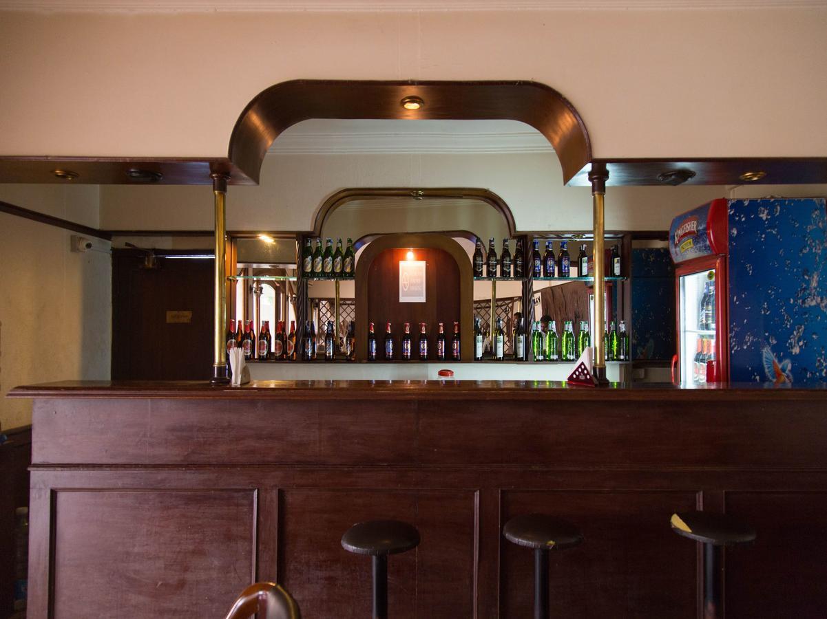 Ats Willingdon Hotel Kochi Εξωτερικό φωτογραφία