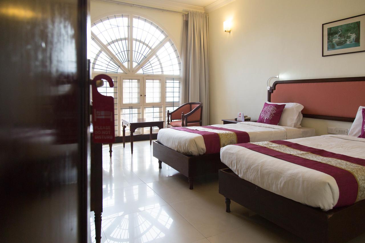 Ats Willingdon Hotel Kochi Εξωτερικό φωτογραφία