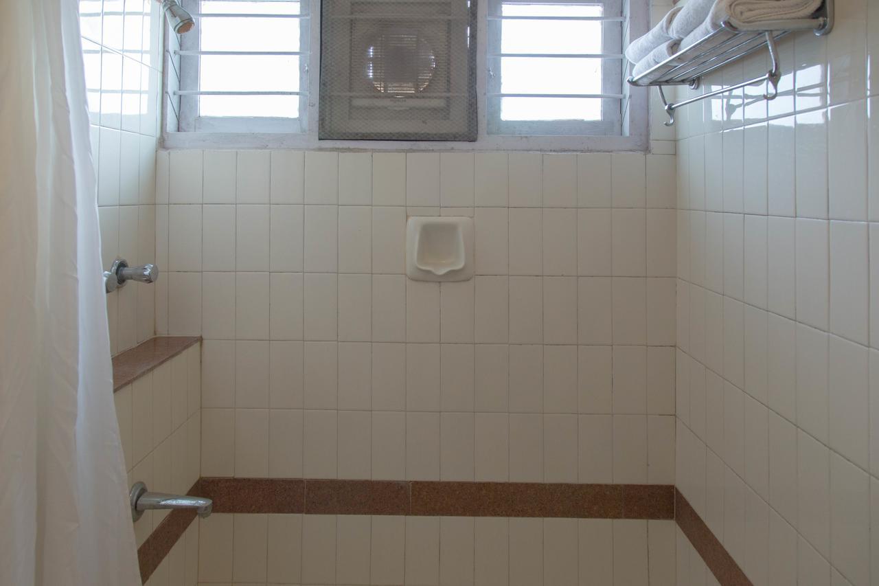 Ats Willingdon Hotel Kochi Εξωτερικό φωτογραφία