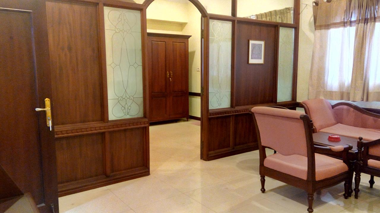 Ats Willingdon Hotel Kochi Εξωτερικό φωτογραφία
