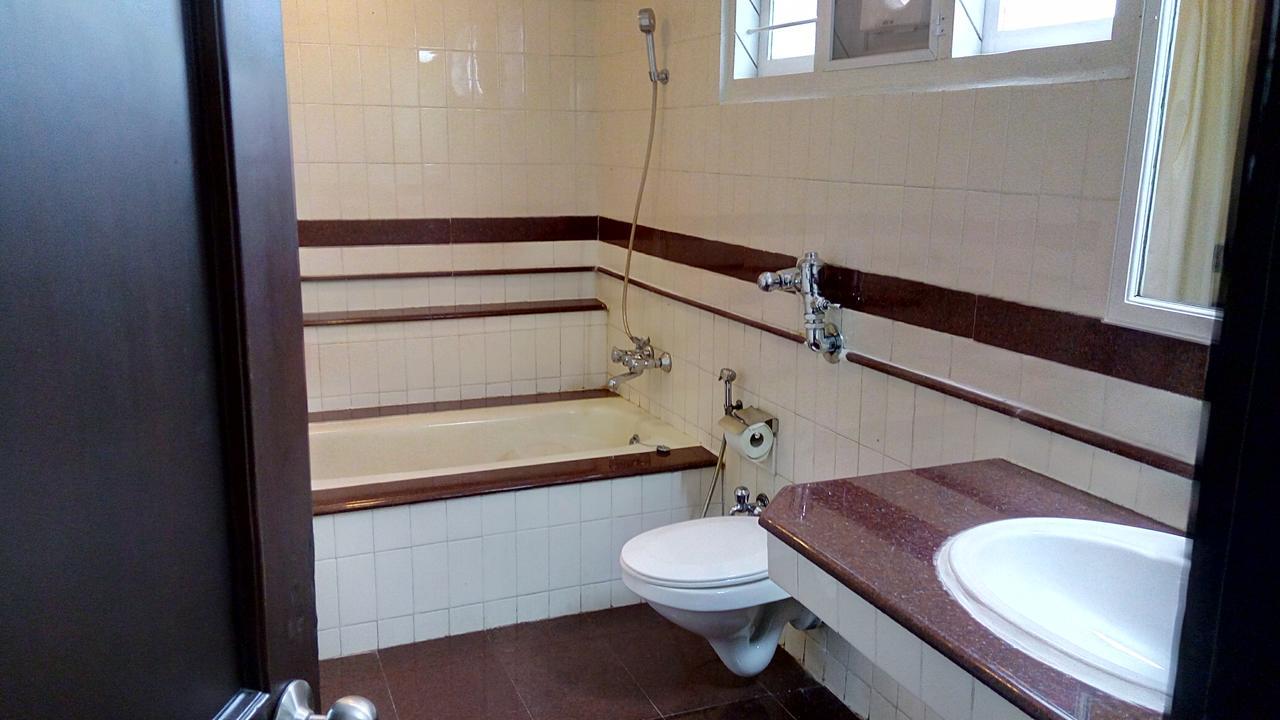 Ats Willingdon Hotel Kochi Εξωτερικό φωτογραφία